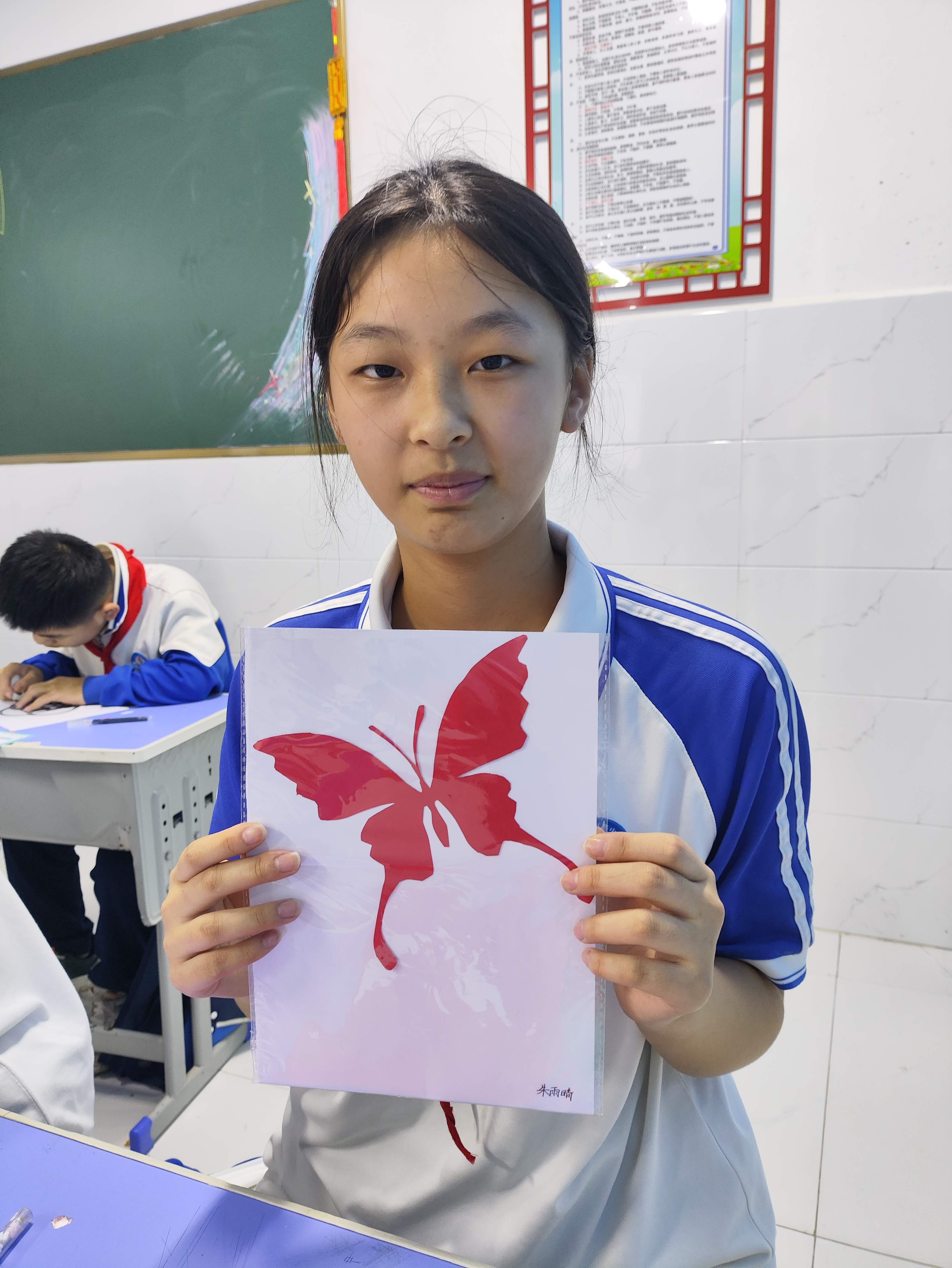 非遗剪纸进校园，文化传承润童心——巨野县博物馆走进万福路中学开展特色课程 主题活动 第5张