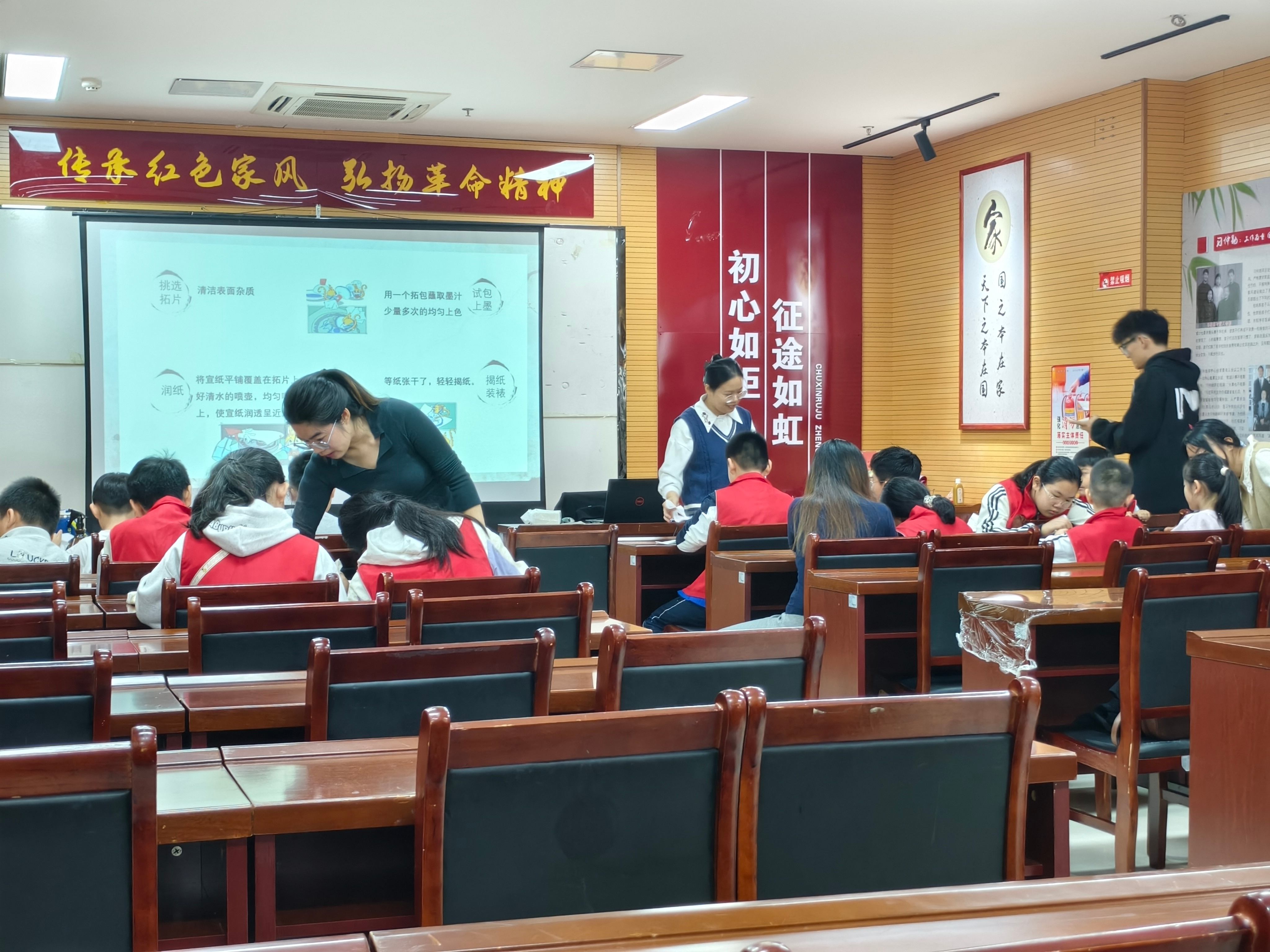 【我们的节日·中秋】月满中秋，文脉传承！新华书店学子走进巨野县博物馆解锁研学新体验   主题活动 第4张