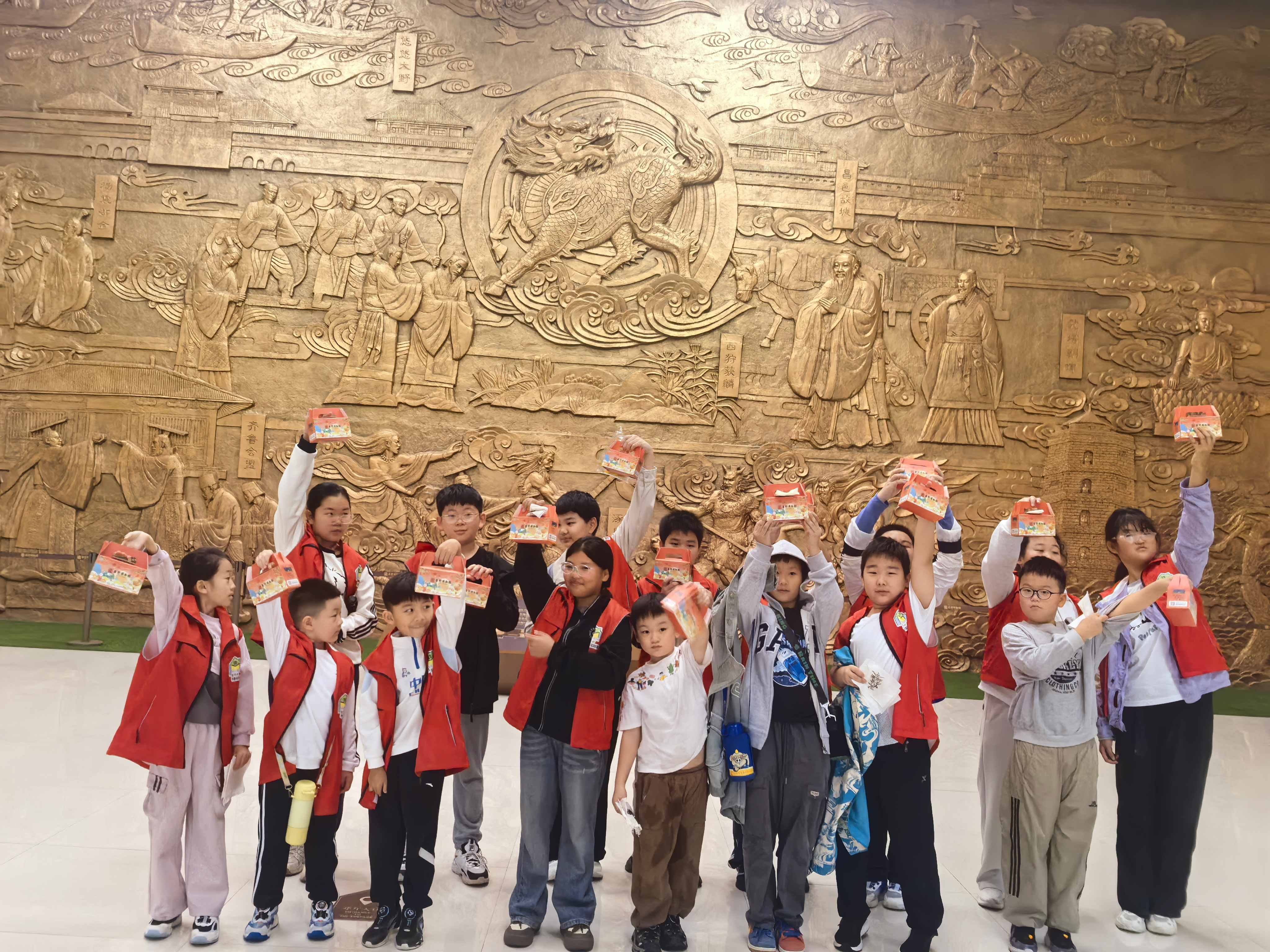 【我们的节日·中秋】月满中秋，文脉传承！新华书店学子走进巨野县博物馆解锁研学新体验   主题活动 第9张