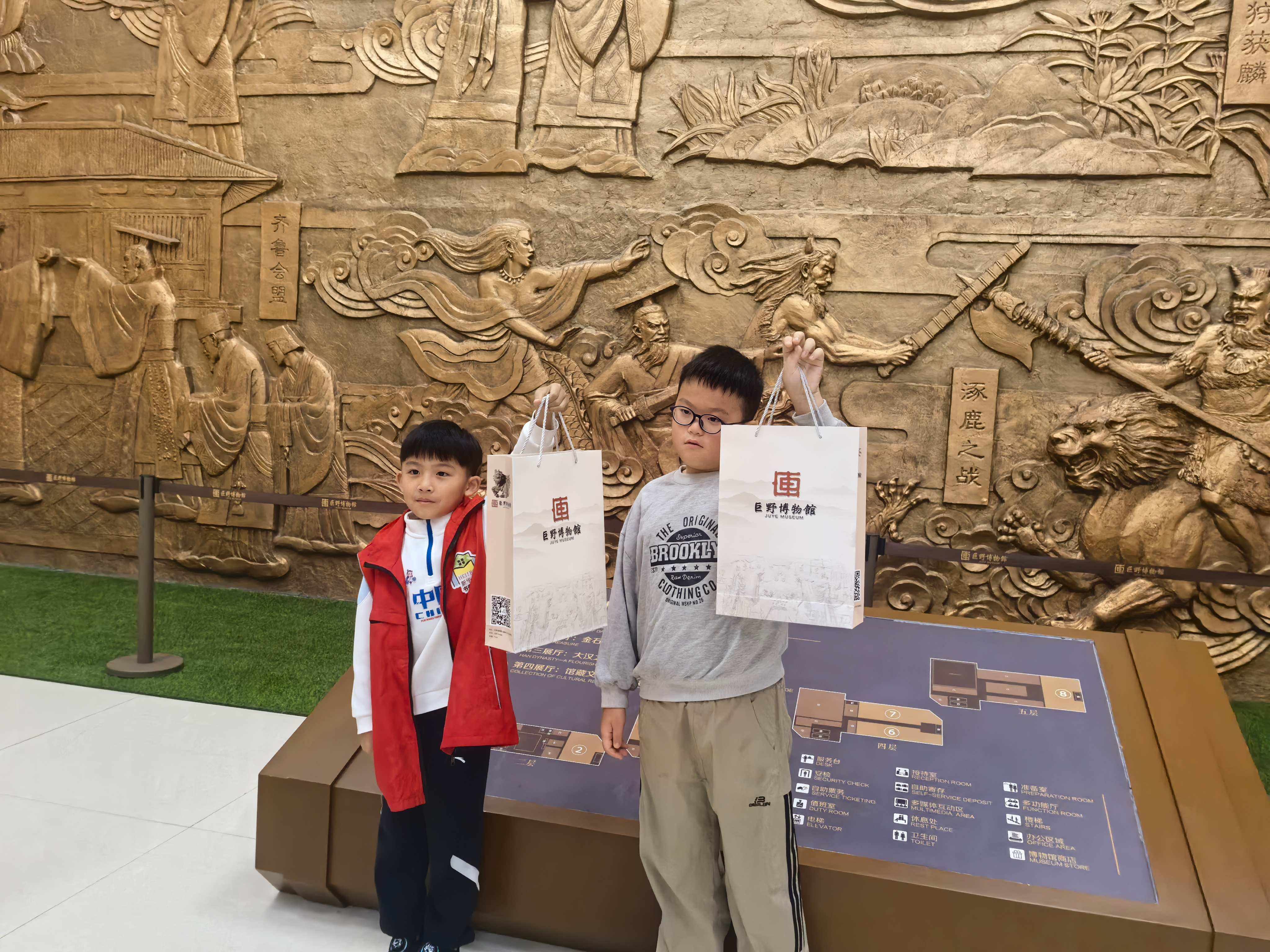 【我们的节日·中秋】月满中秋，文脉传承！新华书店学子走进巨野县博物馆解锁研学新体验   主题活动 第10张